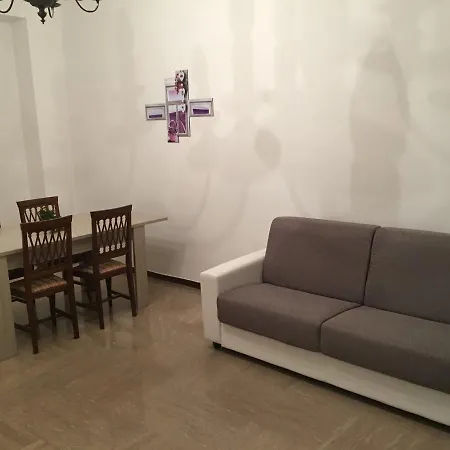 Smart House - Ammiragli * Roma